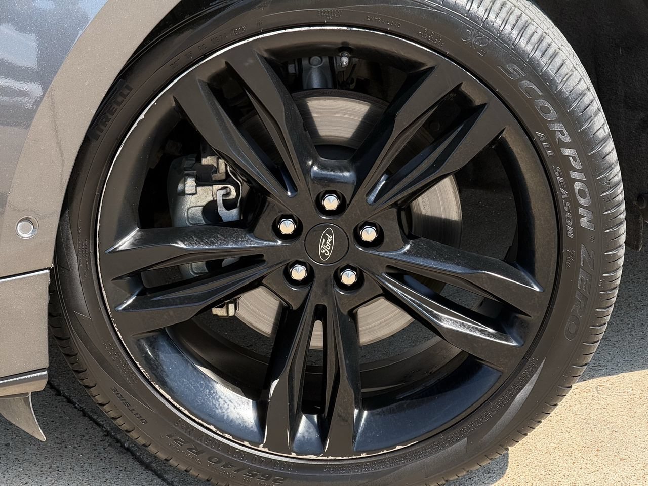Used 2020 Ford Edge ST w/ Equipment Group 401A AWD/4WD image 9