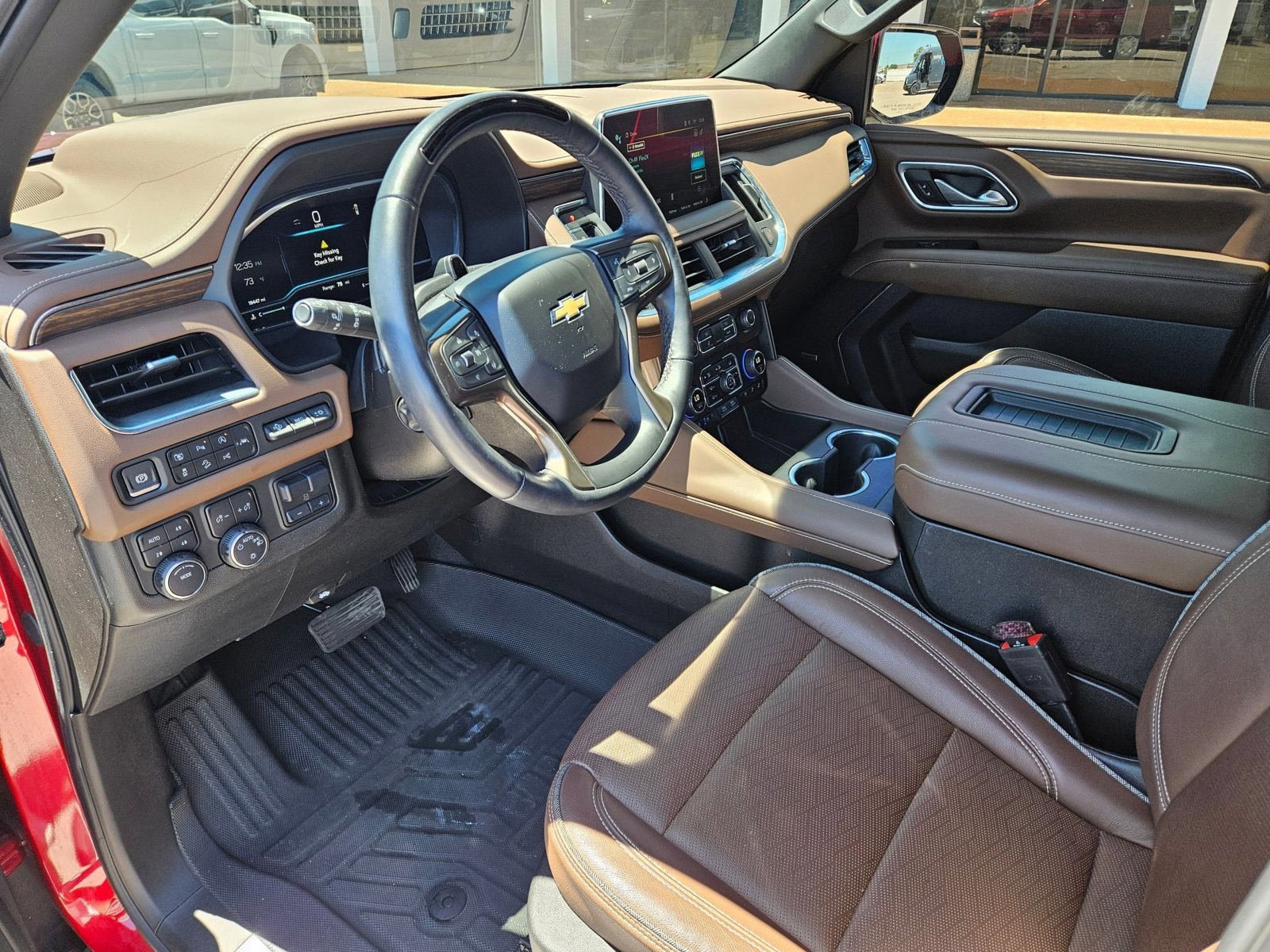Used 2024 Chevrolet Tahoe High Country w/ Advanced Technology Package AWD/4WD image 10