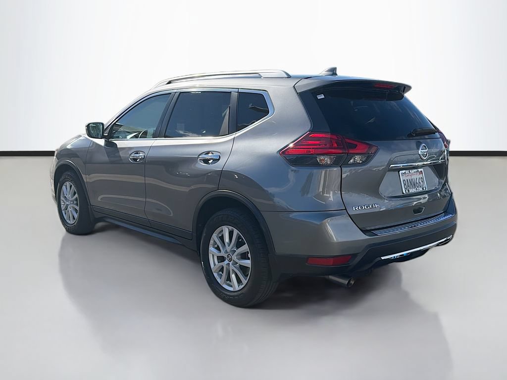 Used 2017 Nissan Rogue SV FWD image 7