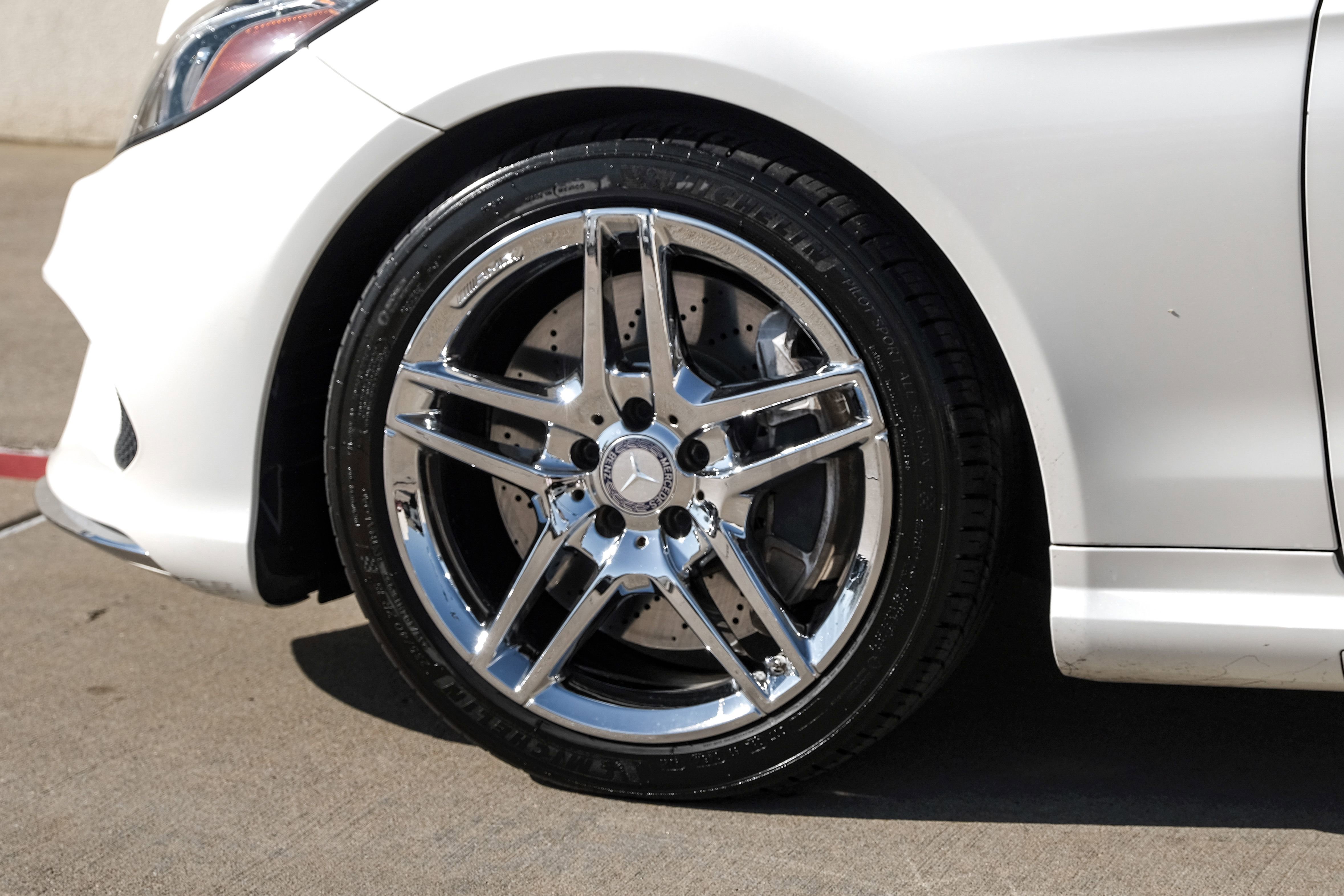 Used 2014 Mercedes-Benz E 550 Cabriolet w/ Premium 1 Package image 42