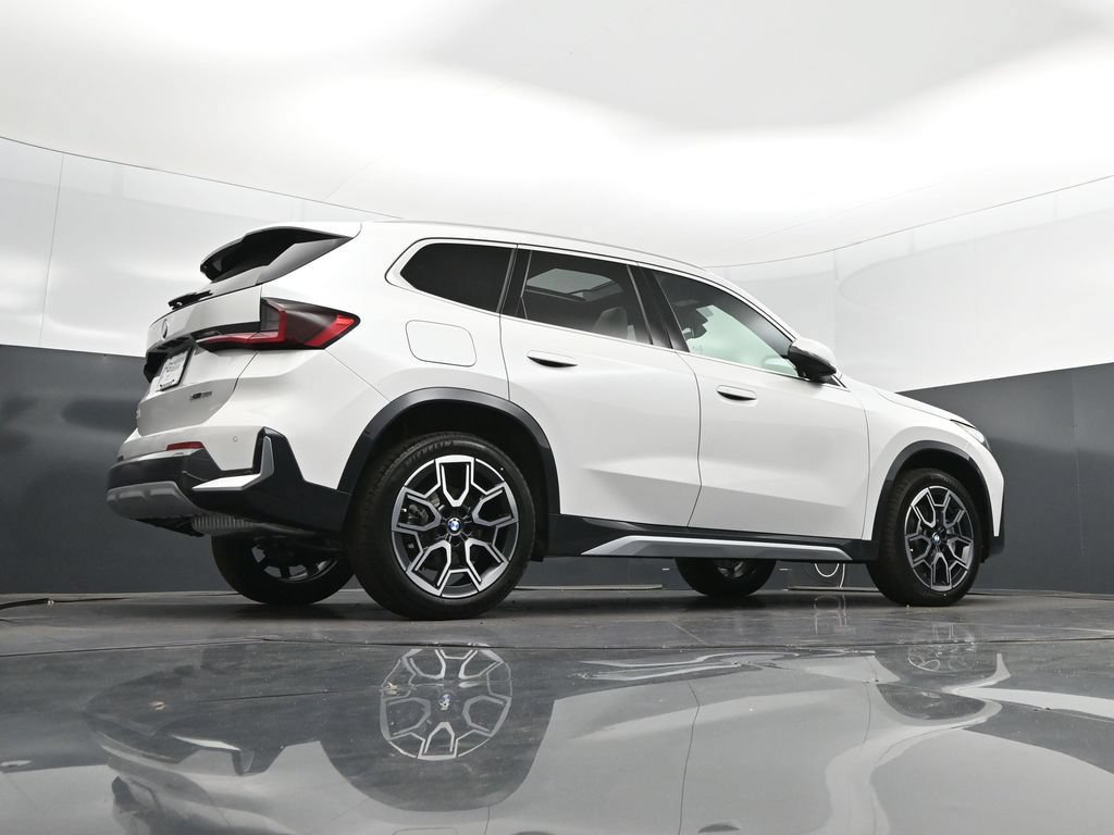 New 2026 BMW X1 xDrive28i w/ Technology Package AWD/4WD image 42