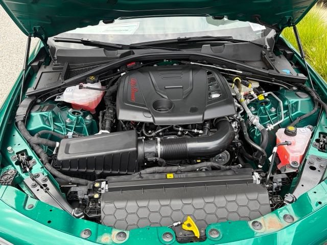 New 2026 Alfa Romeo Giulia AWD image 10