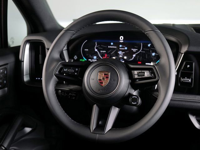 Certified 2026 Porsche Cayenne AWD/4WD image 17