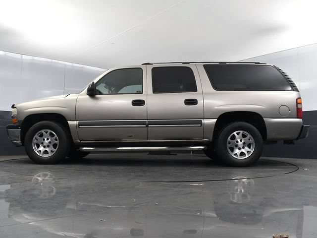 Used 2001 Chevrolet Suburban LS w/ LS Preferred Equipment Group AWD/4WD image 20
