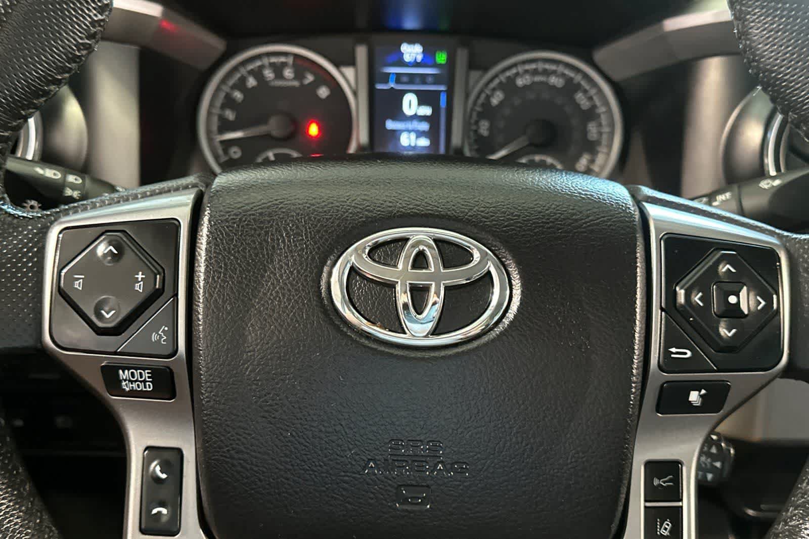 Used 2021 Toyota Tacoma SR5 RWD image 27