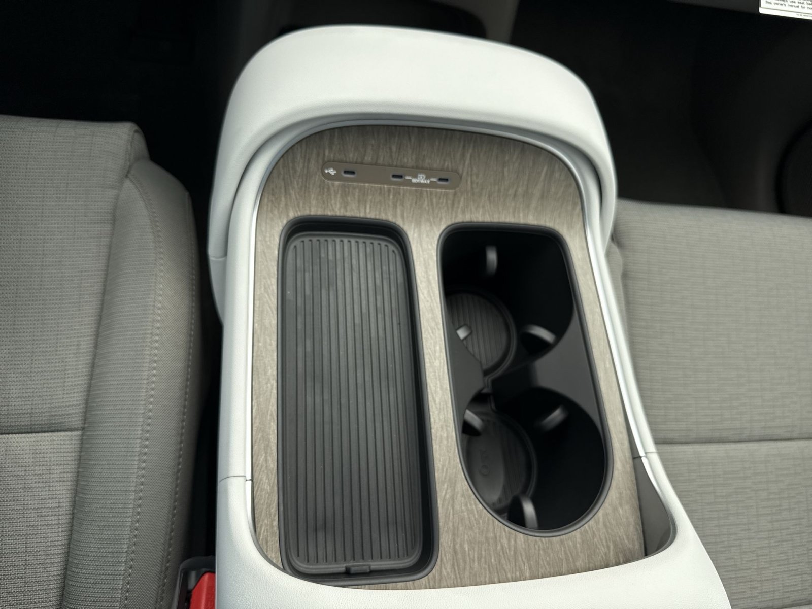 New 2026 Hyundai Palisade SE FWD image 19