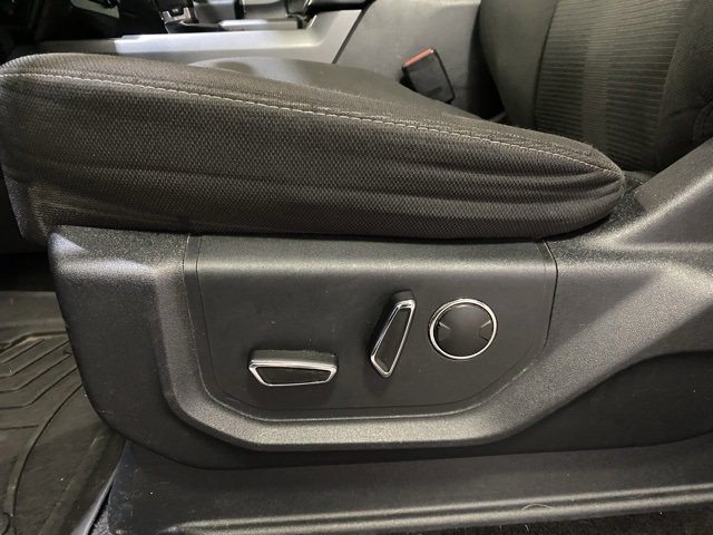 Used 2016 Ford F150 XLT w/ Equipment Group 302A Luxury image 14