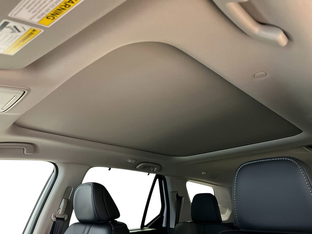 New 2026 Honda Pilot Touring image 14