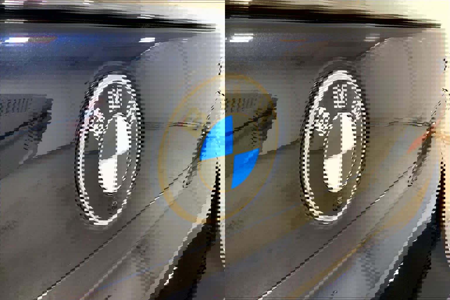 Certified 2023 BMW 760i xDrive image 30