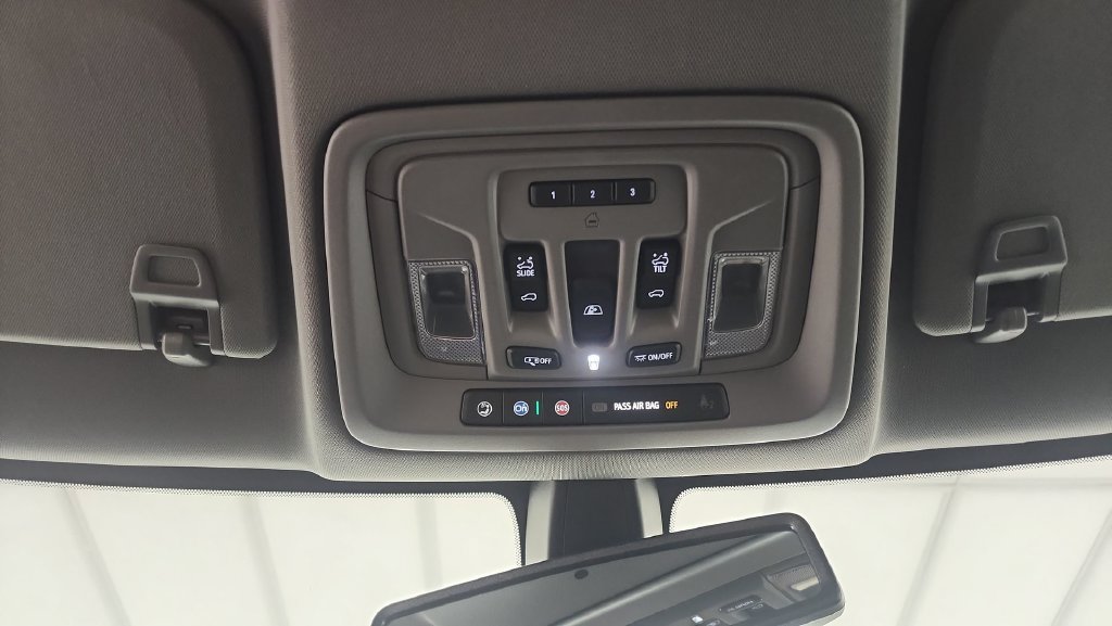 Used 2021 GMC Sierra 1500 Denali AWD/4WD image 26