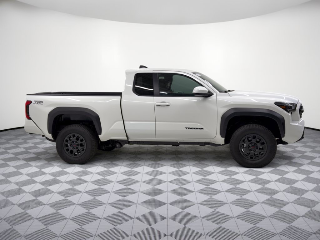 New 2026 Toyota Tacoma SR5 RWD image 8