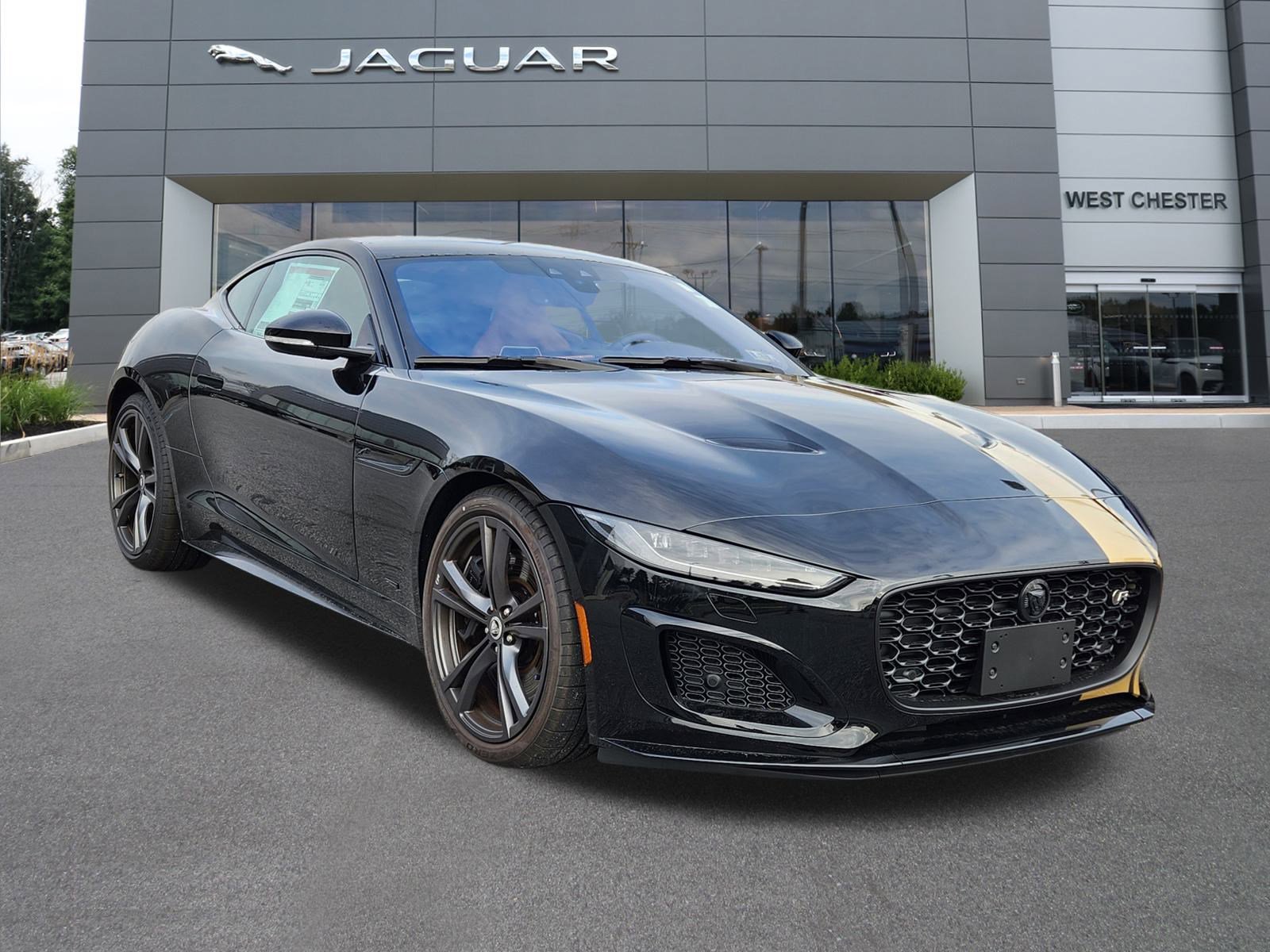 New 2024 Jaguar F-TYPE R image 2