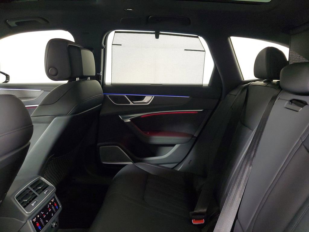 Used 2022 Audi RS 6 image 11