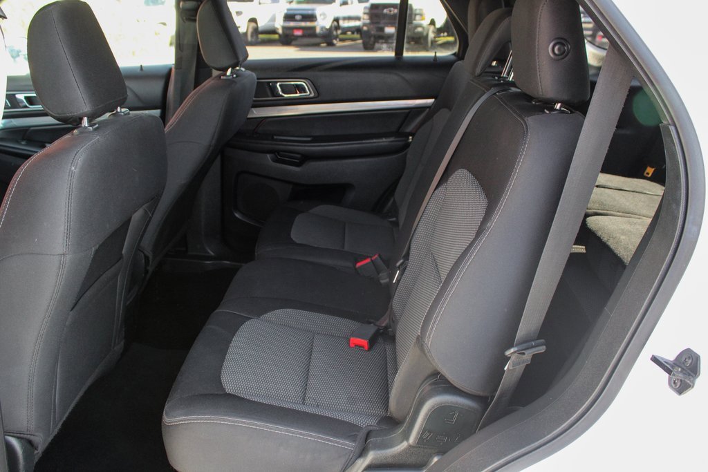 Used 2019 Ford Explorer XLT w/ Equipment Group 201A image 35
