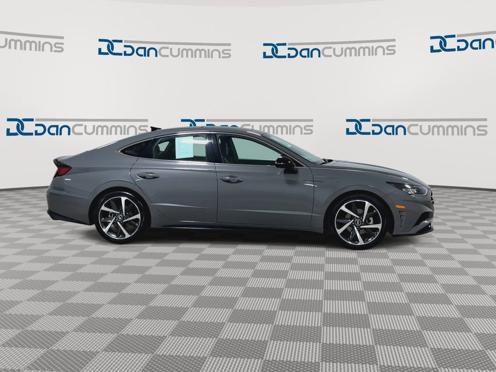 Used 2023 Hyundai Sonata SEL Plus image 9