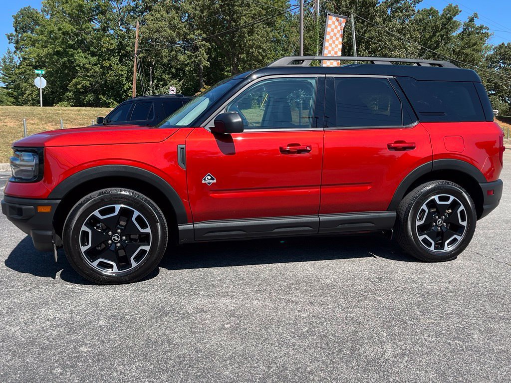 Used 2024 Ford Bronco Sport Outer Banks w/ Tech Package AWD/4WD image 6
