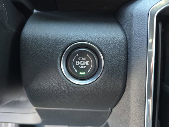 New 2026 GMC Acadia Denali w/ Super Cruise Package image 28