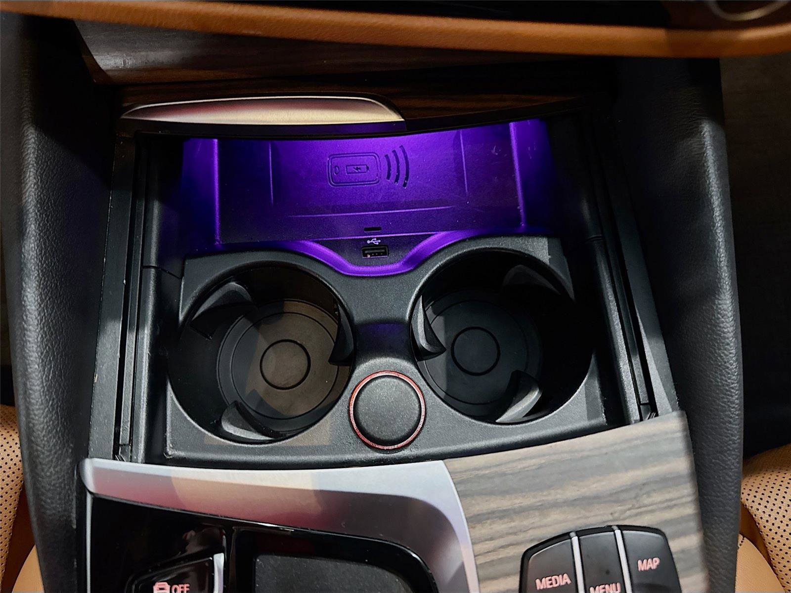 Used 2022 BMW 540i w/ Premium Package image 17