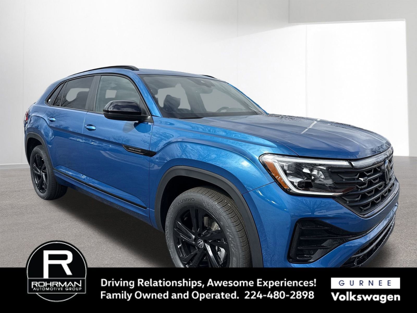 New 2025 Volkswagen Atlas Cross Sport SEL R-Line image 2