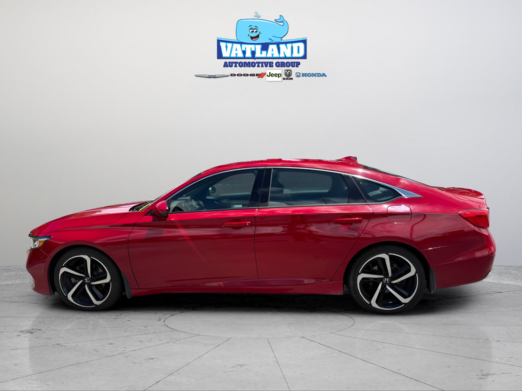 Used 2018 Honda Accord Sport image 2