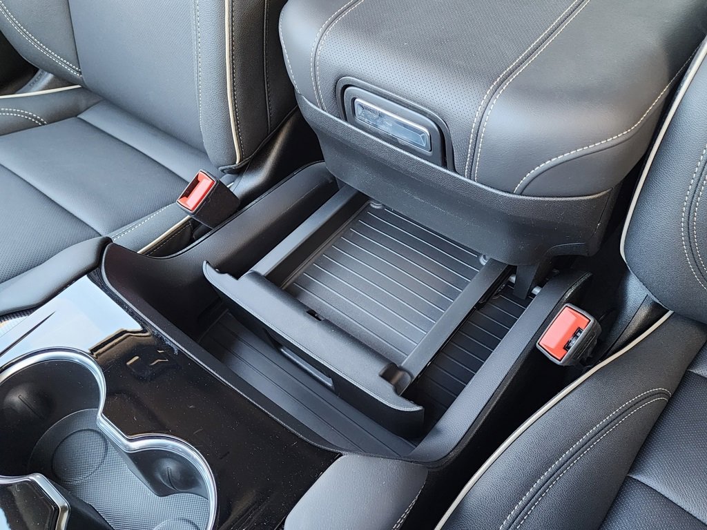 New 2026 GMC Yukon Elevation image 36