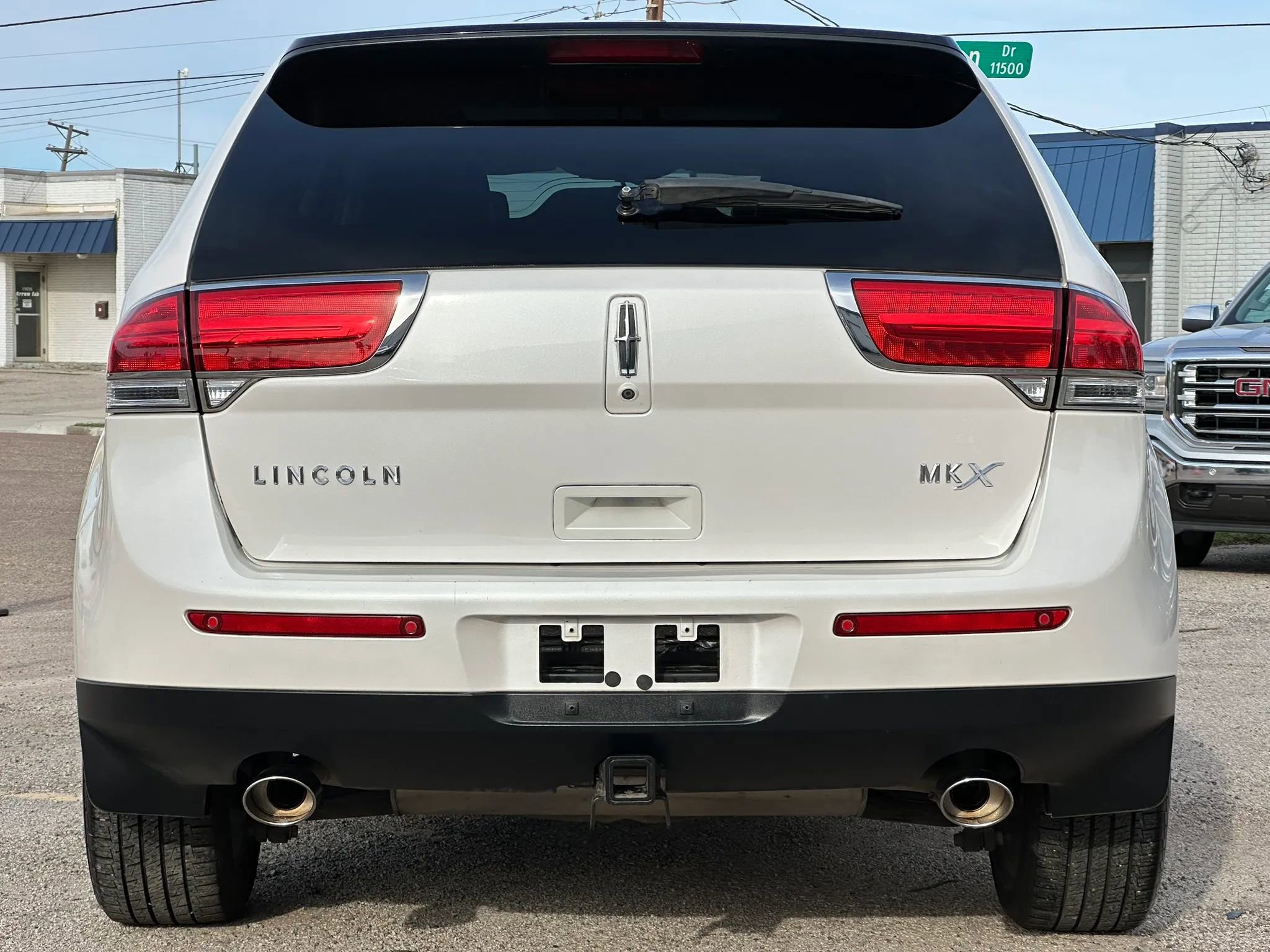 Used 2013 Lincoln MKX FWD image 6