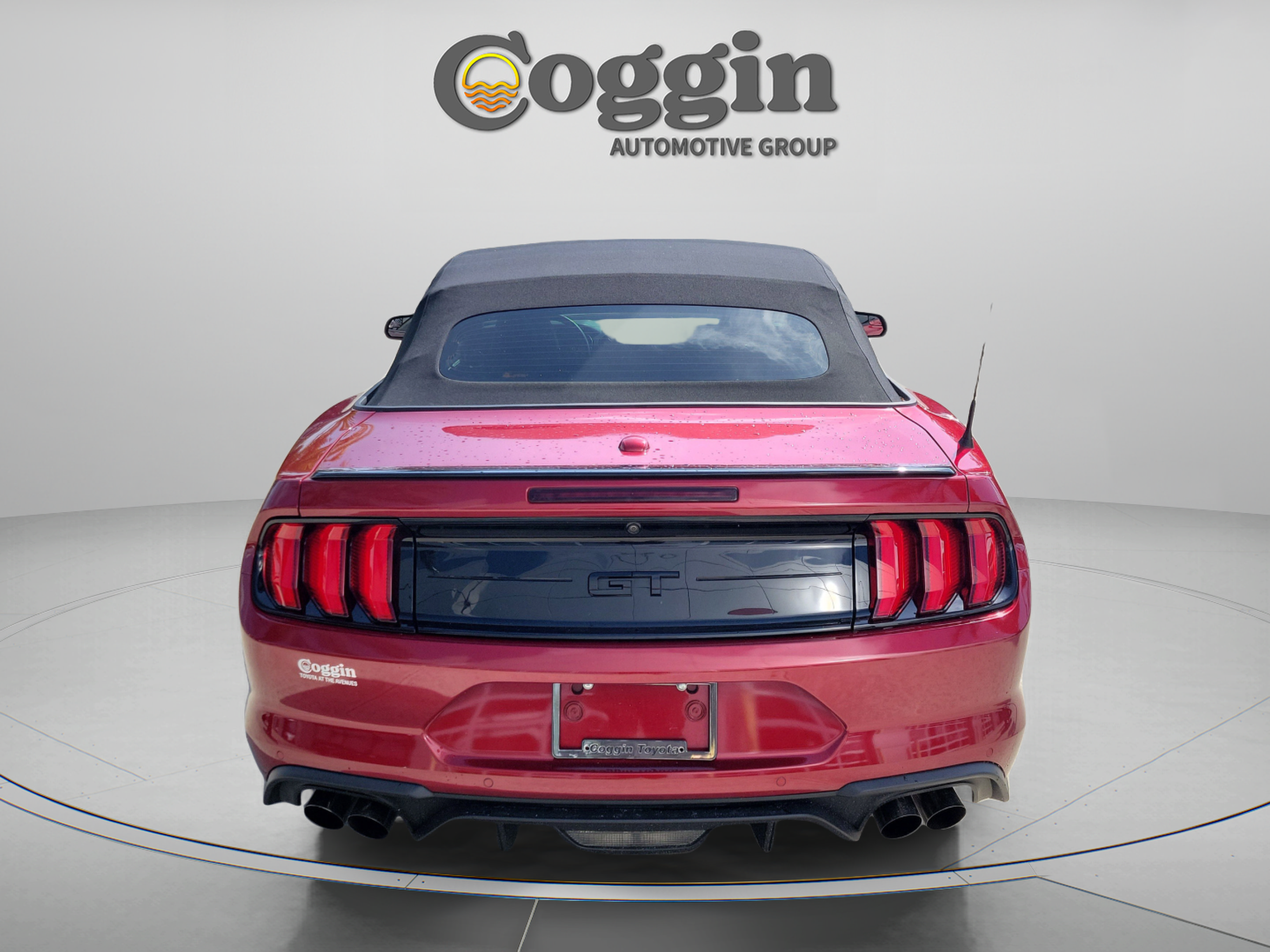 Used 2018 Ford Mustang GT Premium w/ Equipment Group 401A RWD image 4