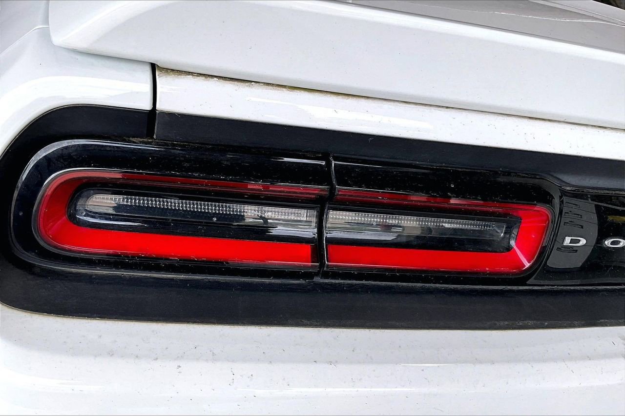 Used 2018 Dodge Challenger GT image 13