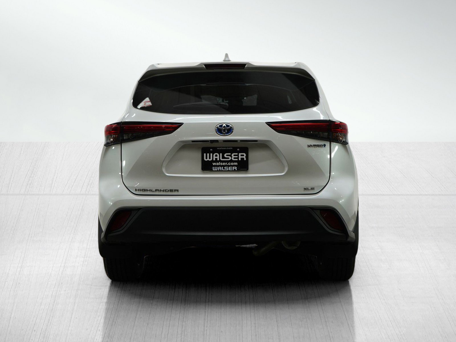 Used 2022 Toyota Highlander XLE image 4