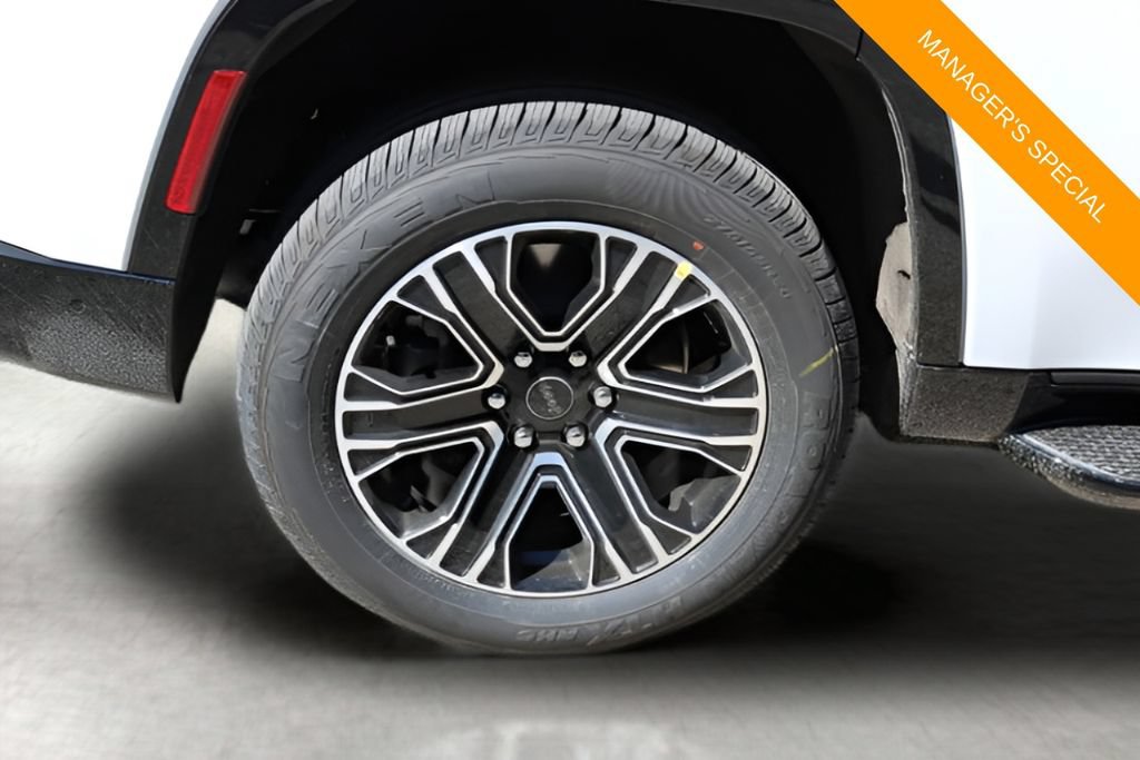 New 2026 Jeep Grand Wagoneer 4WD w/ Premium Group I image 9