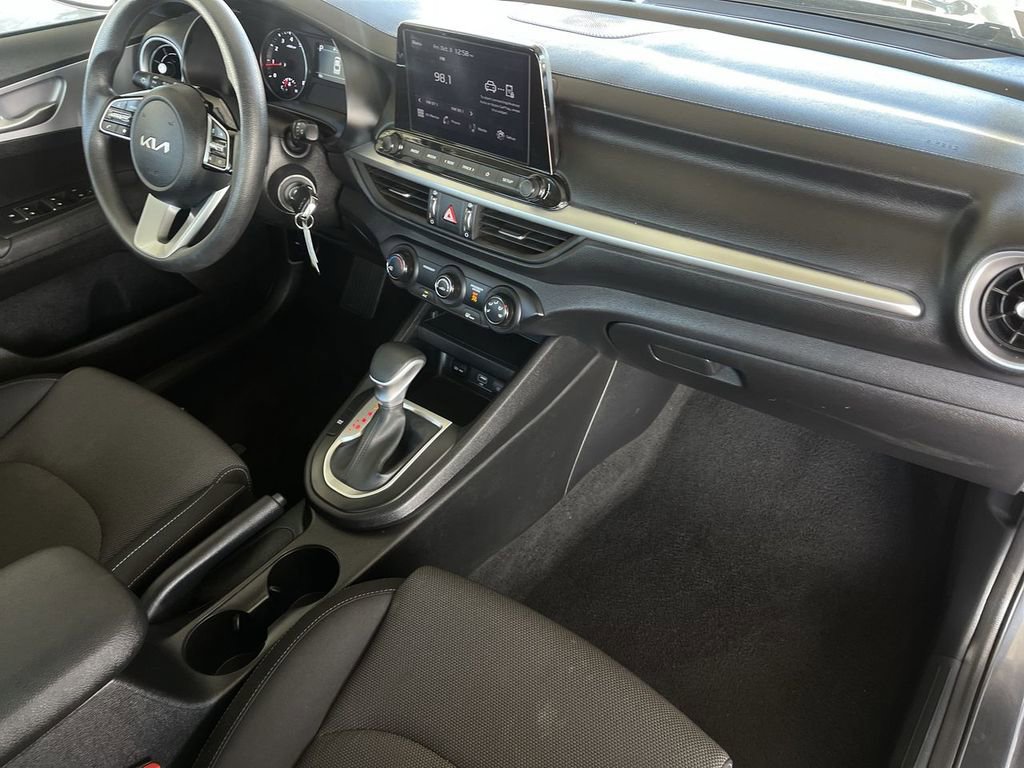 Used 2024 Kia Forte LXS image 25