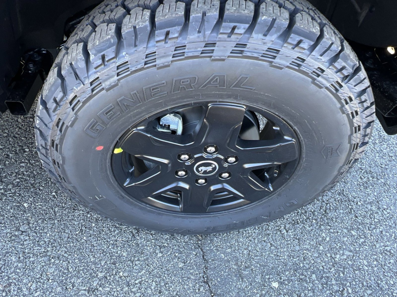 New 2025 Ford Bronco Outer Banks image 12