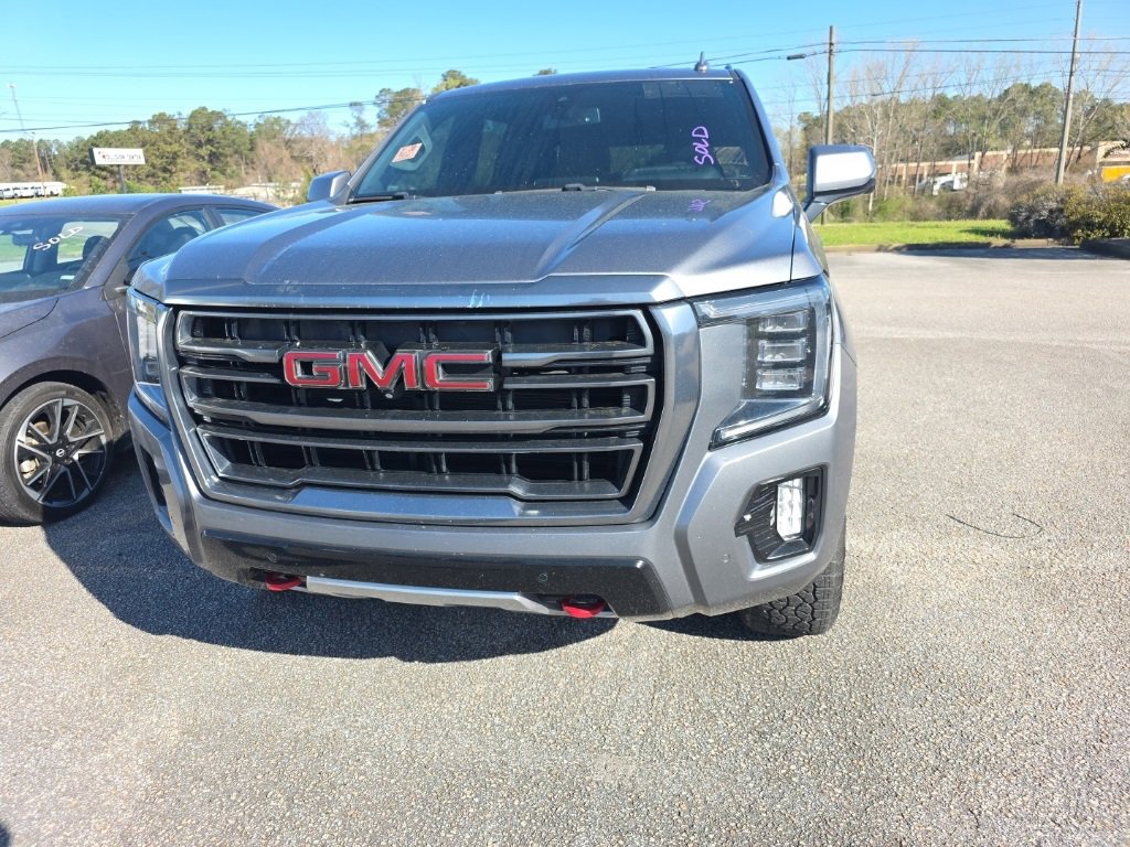 Used 2021 GMC Yukon XL AT4 w/ AT4 Premium Plus Package image 6