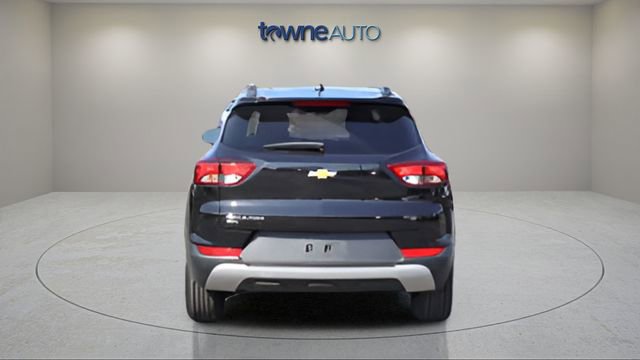 Used 2023 Chevrolet TrailBlazer LT AWD/4WD image 6