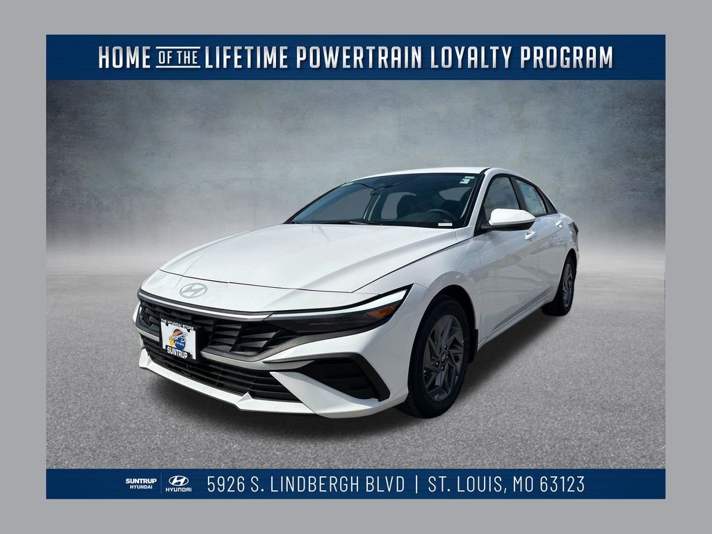 New 2026 Hyundai Elantra Blue