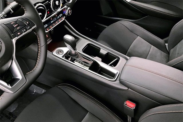 New 2025 Nissan Sentra SR image 8