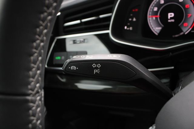 Used 2025 Audi Q7 3.0T Premium Plus w/ Premium Plus Package image 12