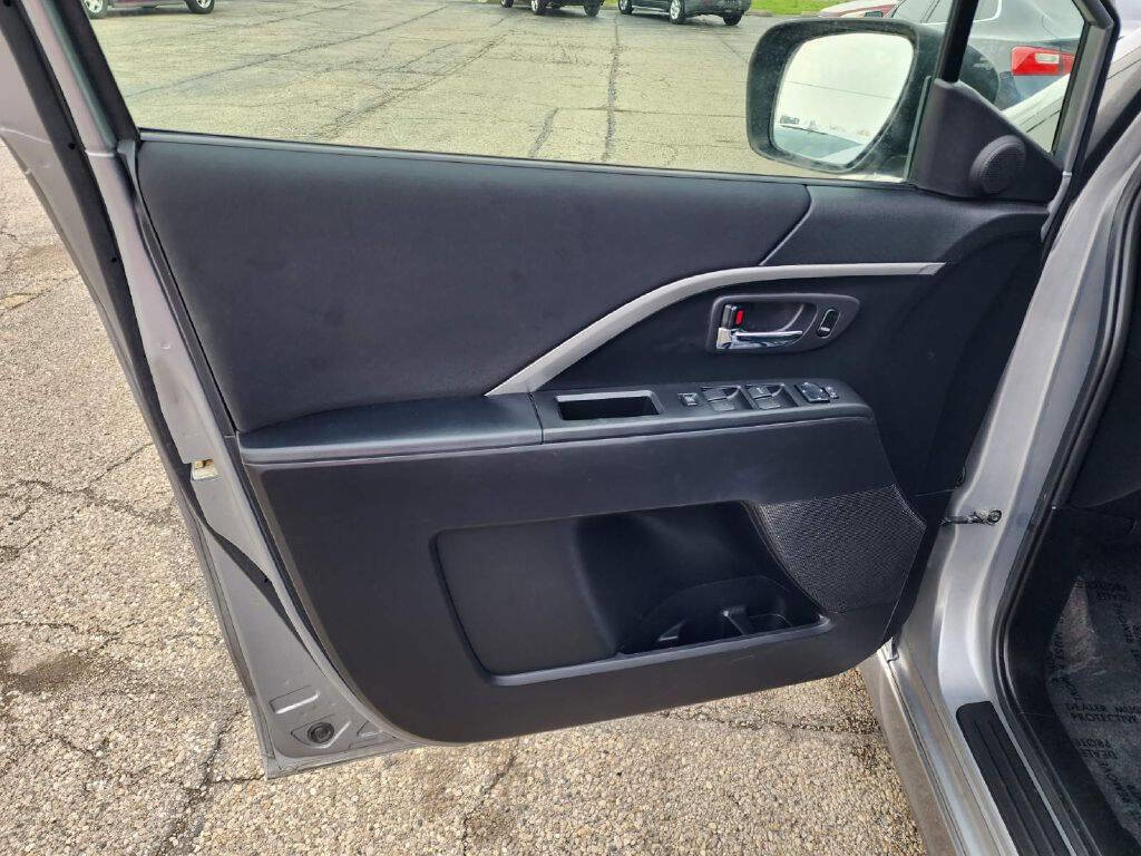 Used 2013 MAZDA MAZDA5 Grand Touring image 8