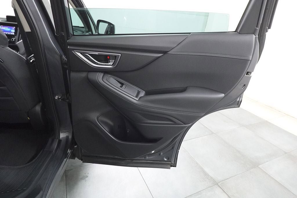 Used 2023 Subaru Forester Premium AWD/4WD image 26