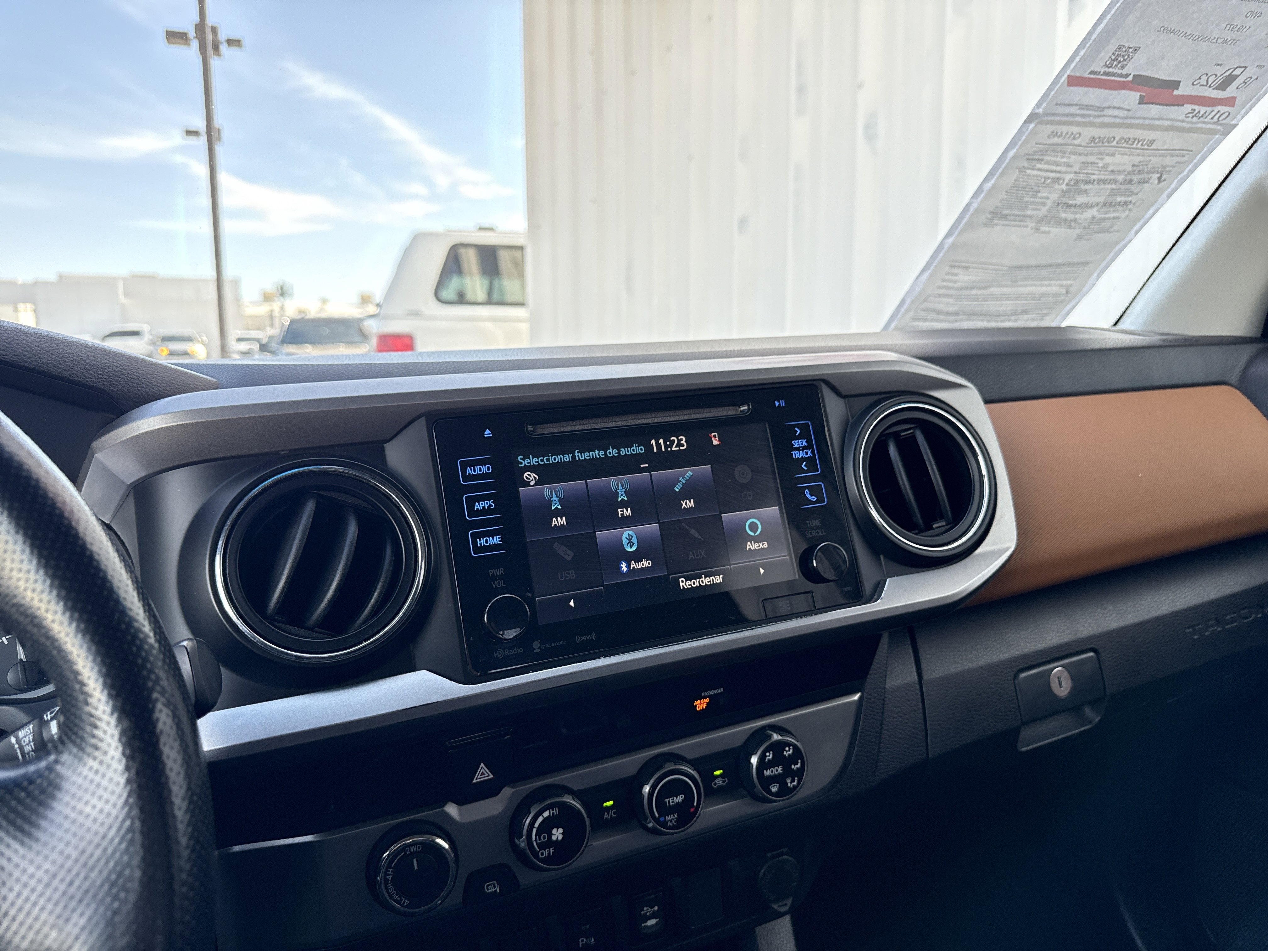 Used 2017 Toyota Tacoma SR5 w/ Tow Package image 17