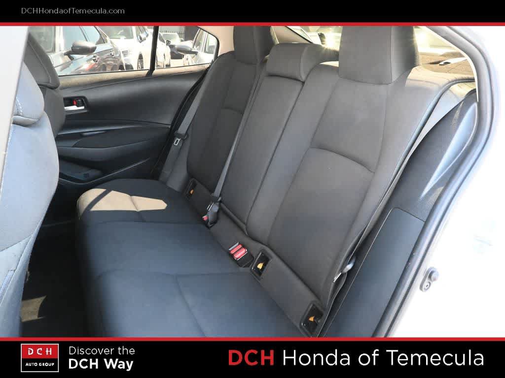 Used 2021 Toyota Corolla LE FWD image 19