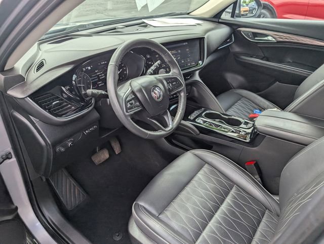 Used 2021 Buick Envision Avenir w/ Technology Package II AWD/4WD image 13