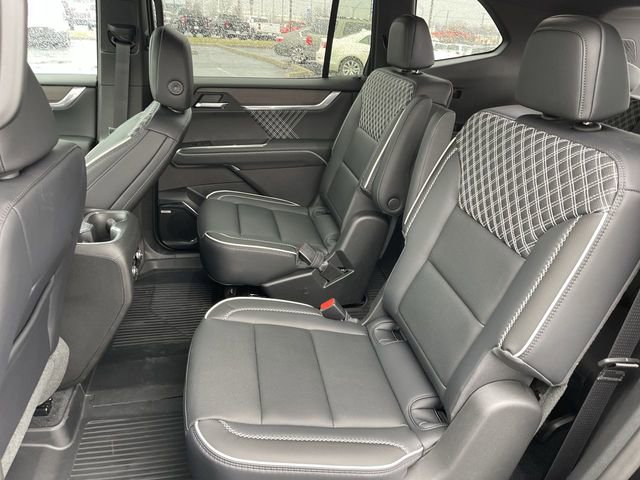 New 2026 GMC Acadia Denali w/ Super Cruise Package image 23