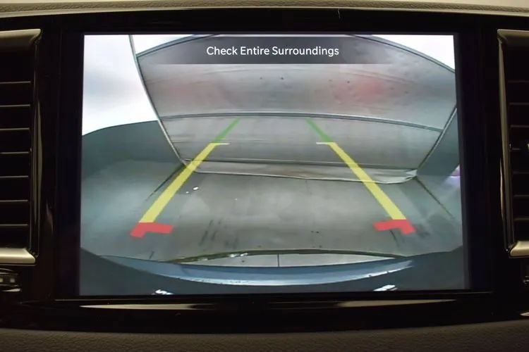 Used 2025 Chrysler Pacifica Select FWD image 32
