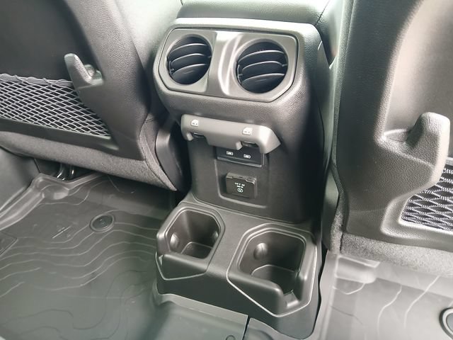 New 2026 Jeep Wrangler Unlimited Rubicon AWD/4WD image 28