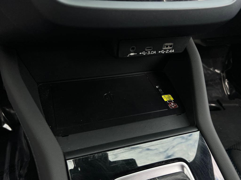 Used 2025 Subaru Forester Limited w/ Popular Package image 30