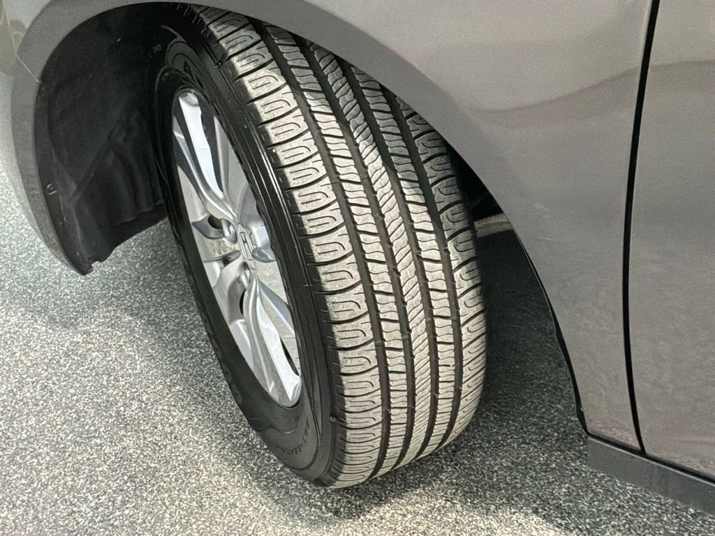 Used 2015 Honda Odyssey EX-L image 32