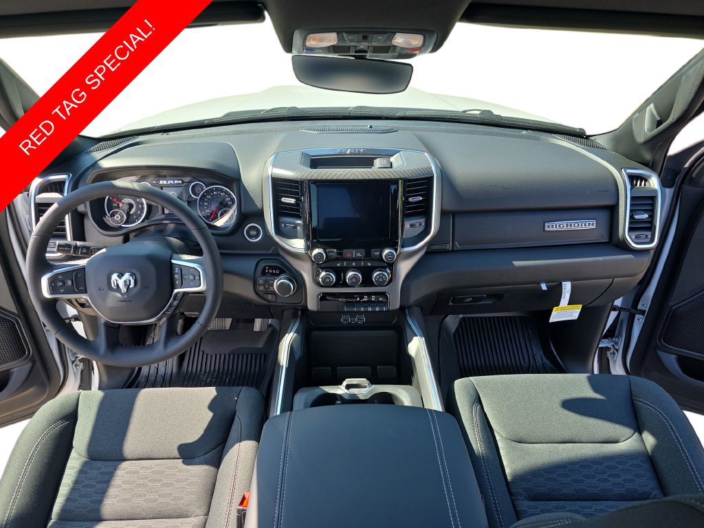 New 2026 RAM 1500 Big Horn w/ Night Edition AWD/4WD image 9