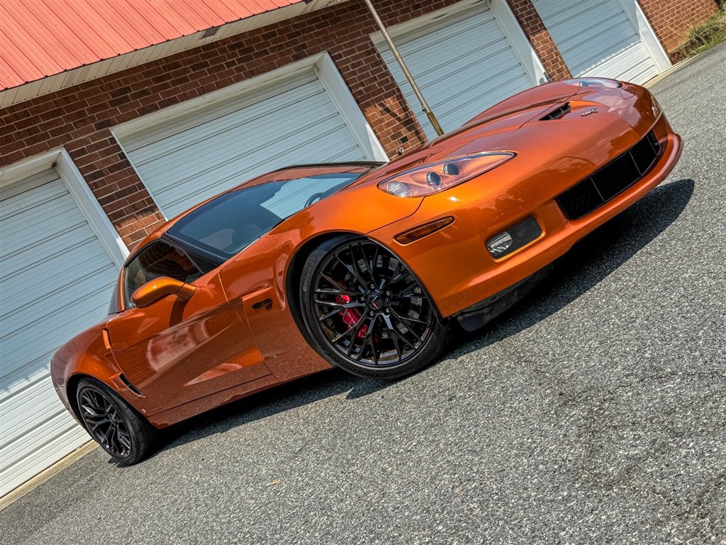 Used 2007 Chevrolet Corvette Z06 w/ Preferred Equipment Group RWD image 27