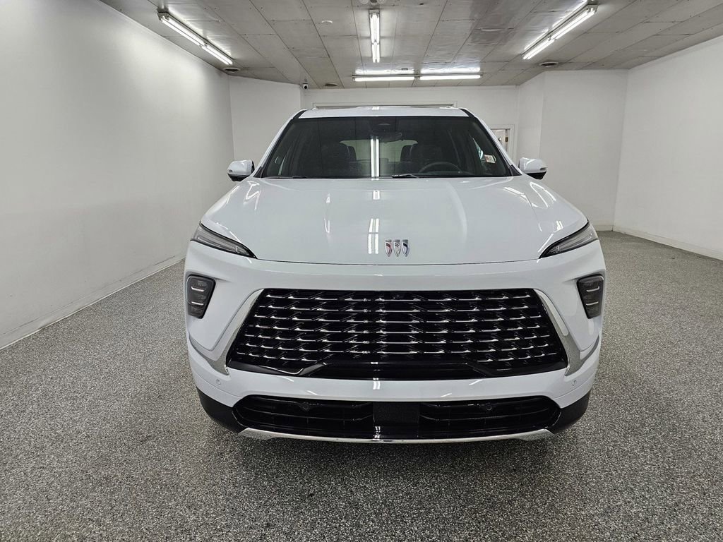 New 2026 Buick Enclave Avenir w/ Super Cruise Package image 2